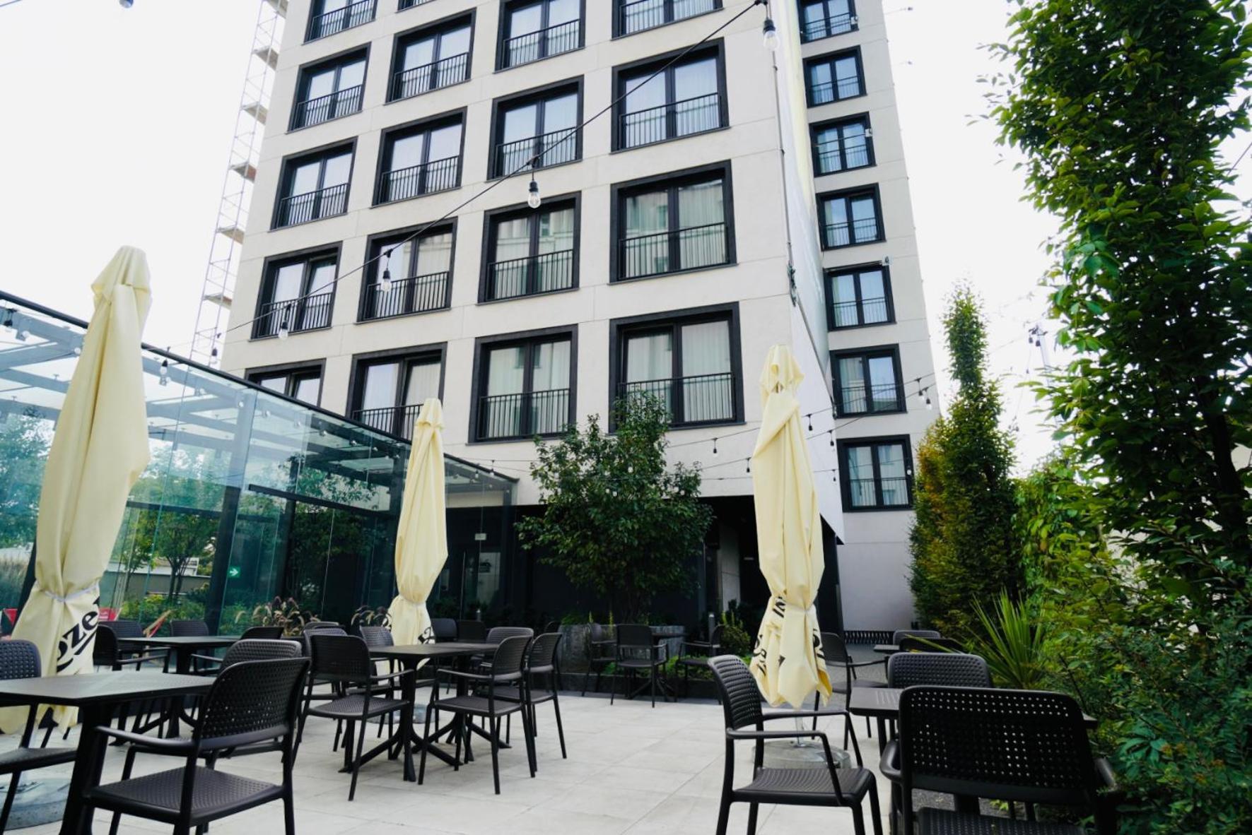 Bk Aparthotel Praga - National Stadium - Comfortable Apartment For 4 People Varsóvia Exterior foto