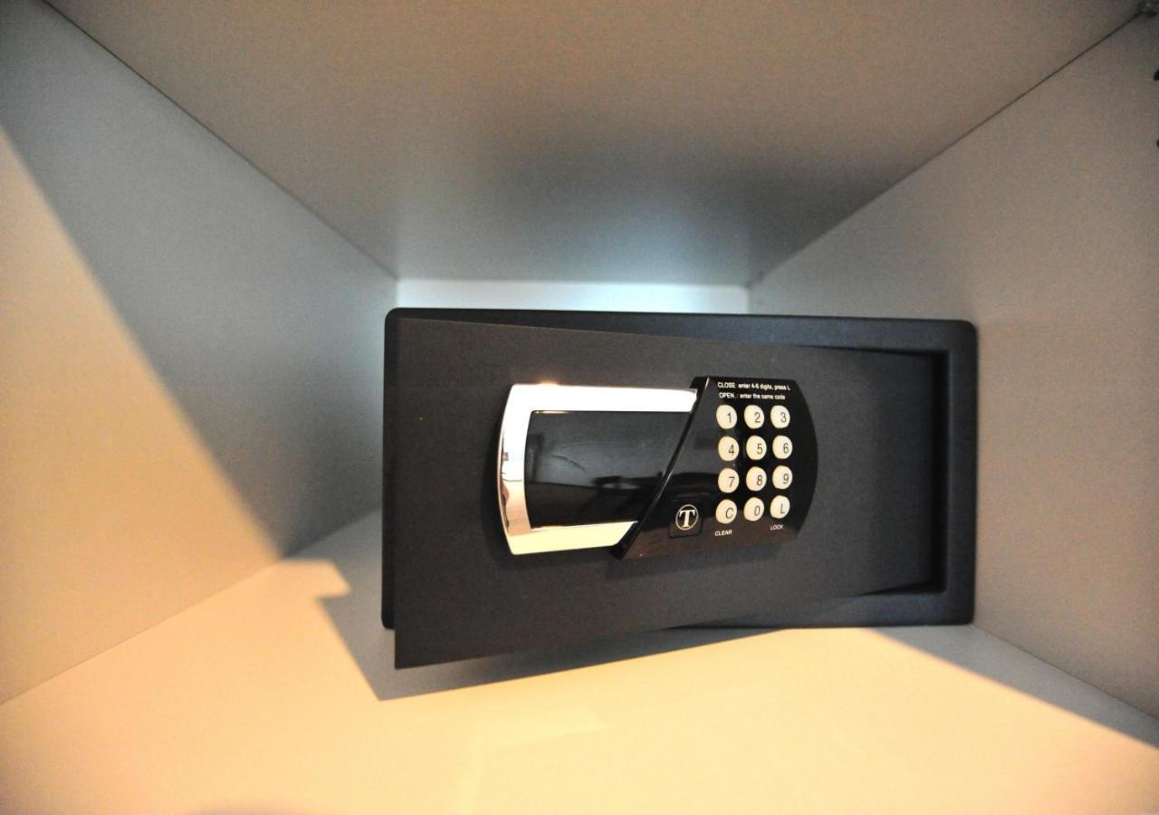 Bk Aparthotel Praga - National Stadium - Comfortable Apartment For 4 People Varsóvia Exterior foto